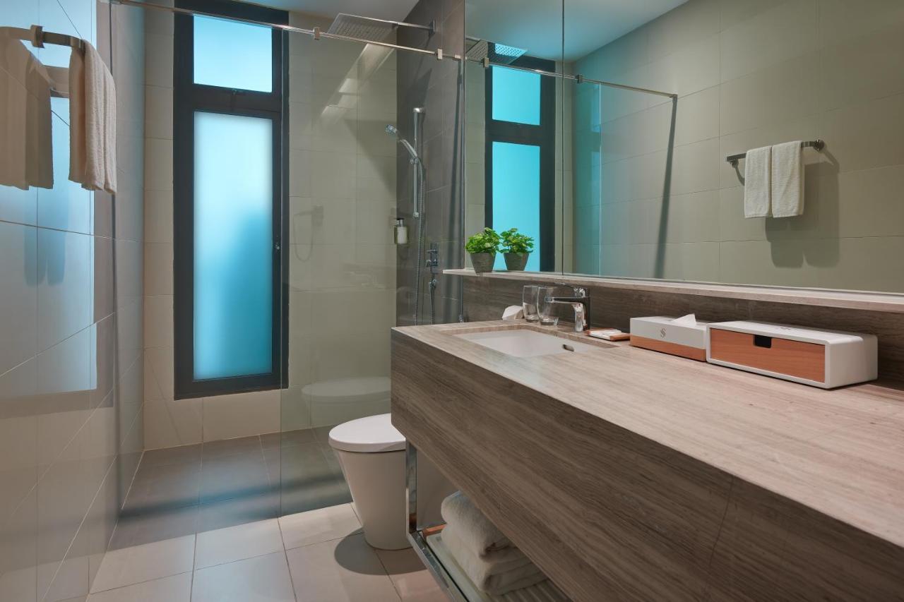 Mercure Living פוטראג'איה מראה חיצוני תמונה Bathroom